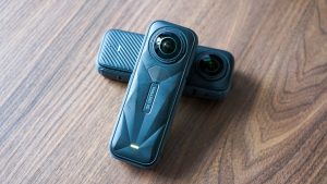 Insta360 X5 vs X4
