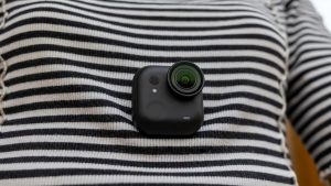 đánh giá insta360 go ultra