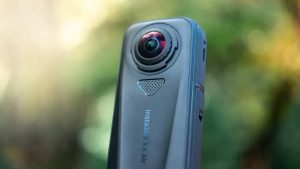 đánh giá insta360 x4 air