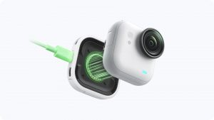 Insta360 GO Ultra FOMO Power Kit