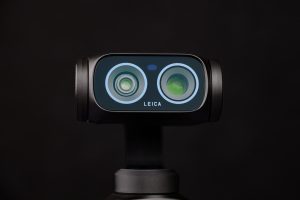 Tips quay vlog du lịch với Insta360 Luna Ultra
