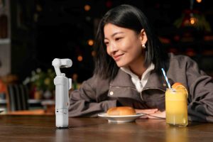 ra mắt insta360 luna ultra
